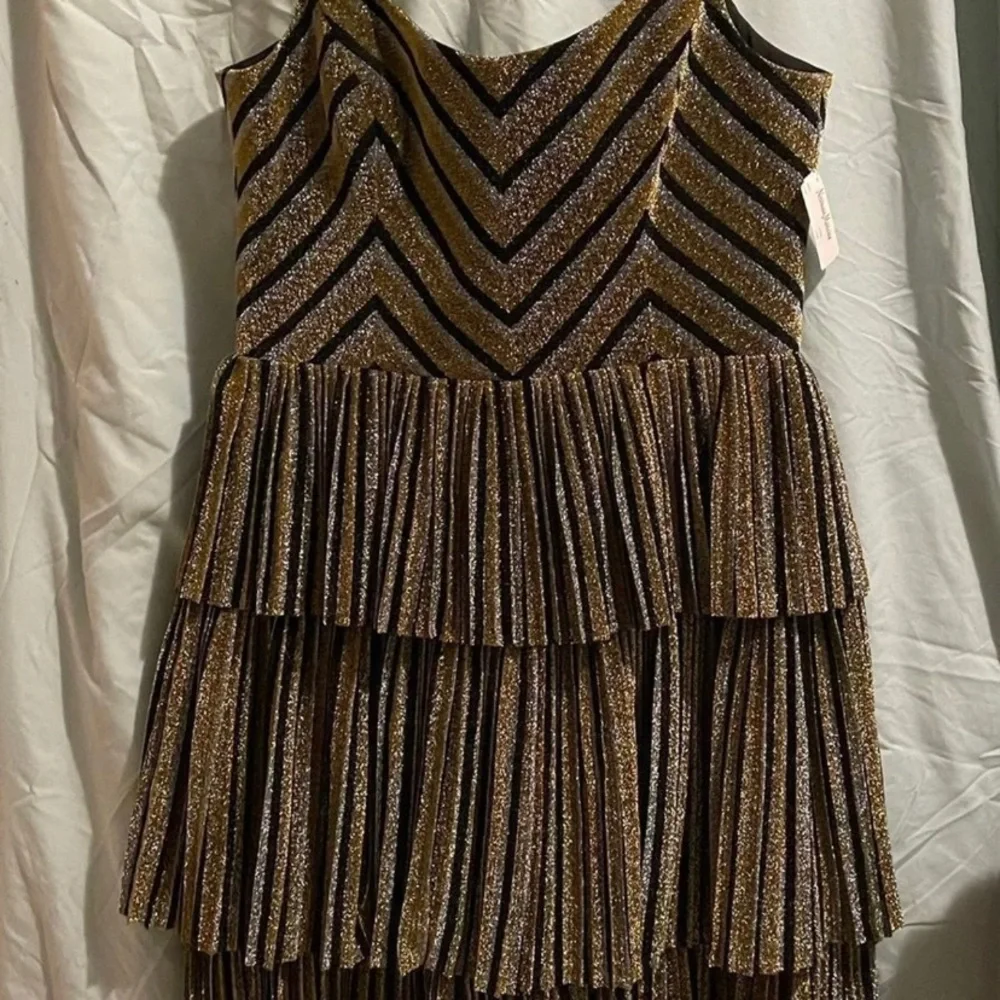 XL Dress the Population - gold and black dress NWT - Picture 4 of 11